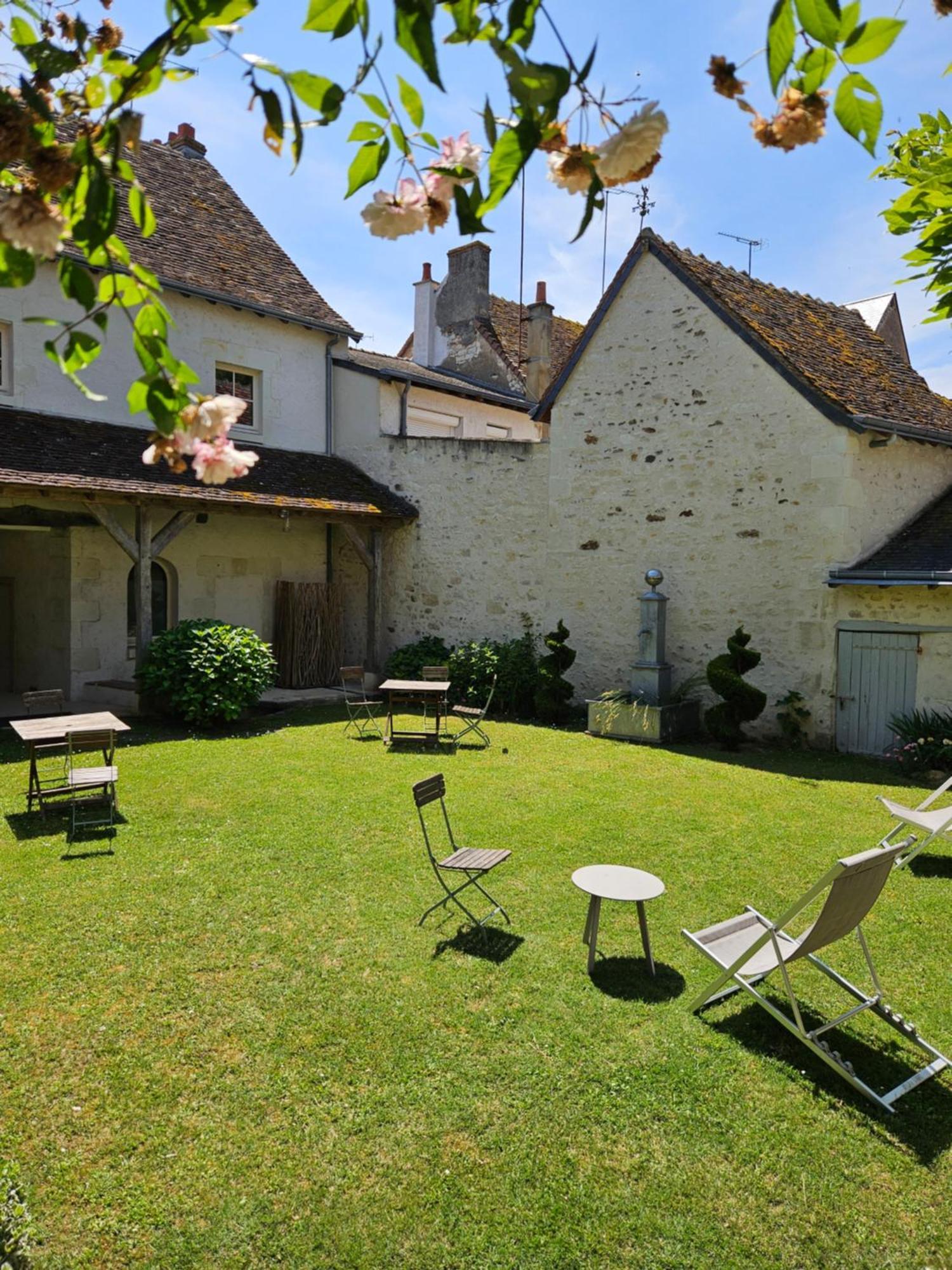 Yzeures-sur-Creuse Logis Hotel Restaurant Relais De La Mothe מראה חיצוני תמונה