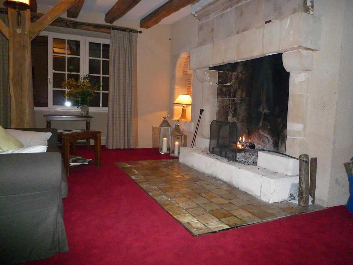 Yzeures-sur-Creuse Logis Hotel Restaurant Relais De La Mothe מראה חיצוני תמונה